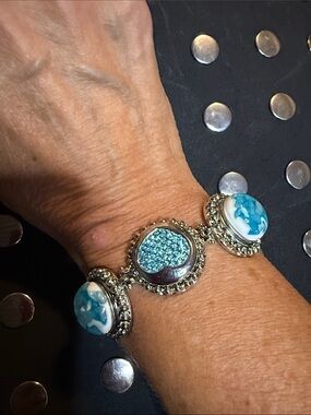 Snap Turquoise and Silver tone 3 snap Bracelet